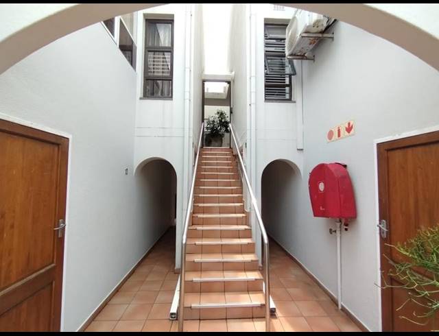 3 BEDROOM TOWNHOUSE FOR SALE IN UMHLANGA CENTRAL